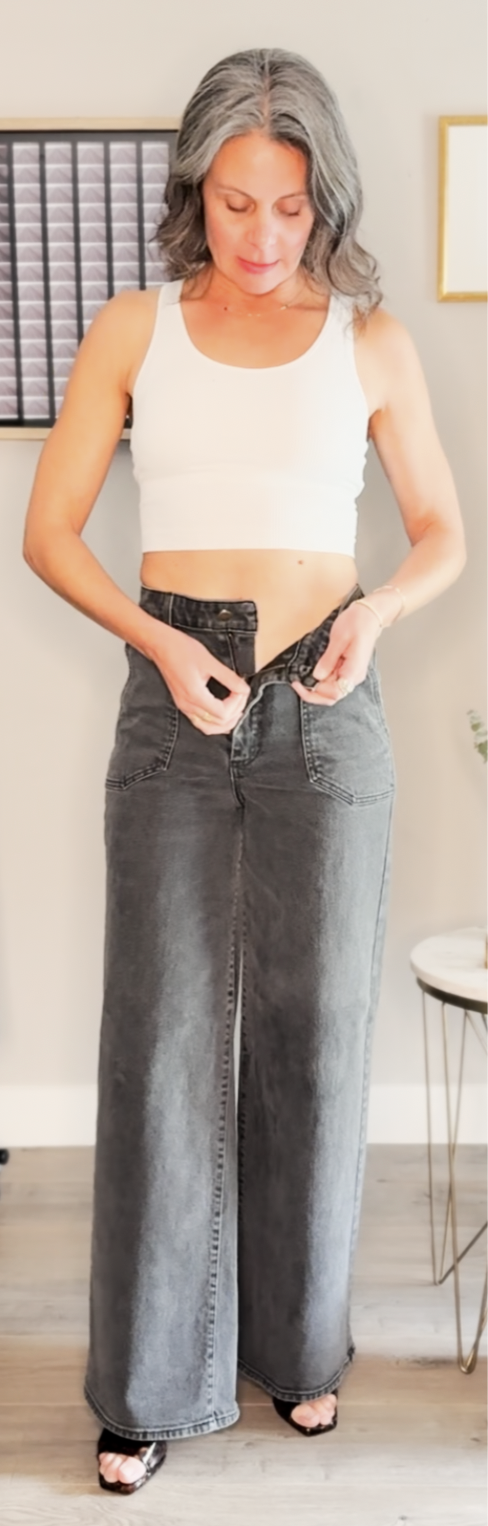 What Jeans to Wear When You’re Bloated