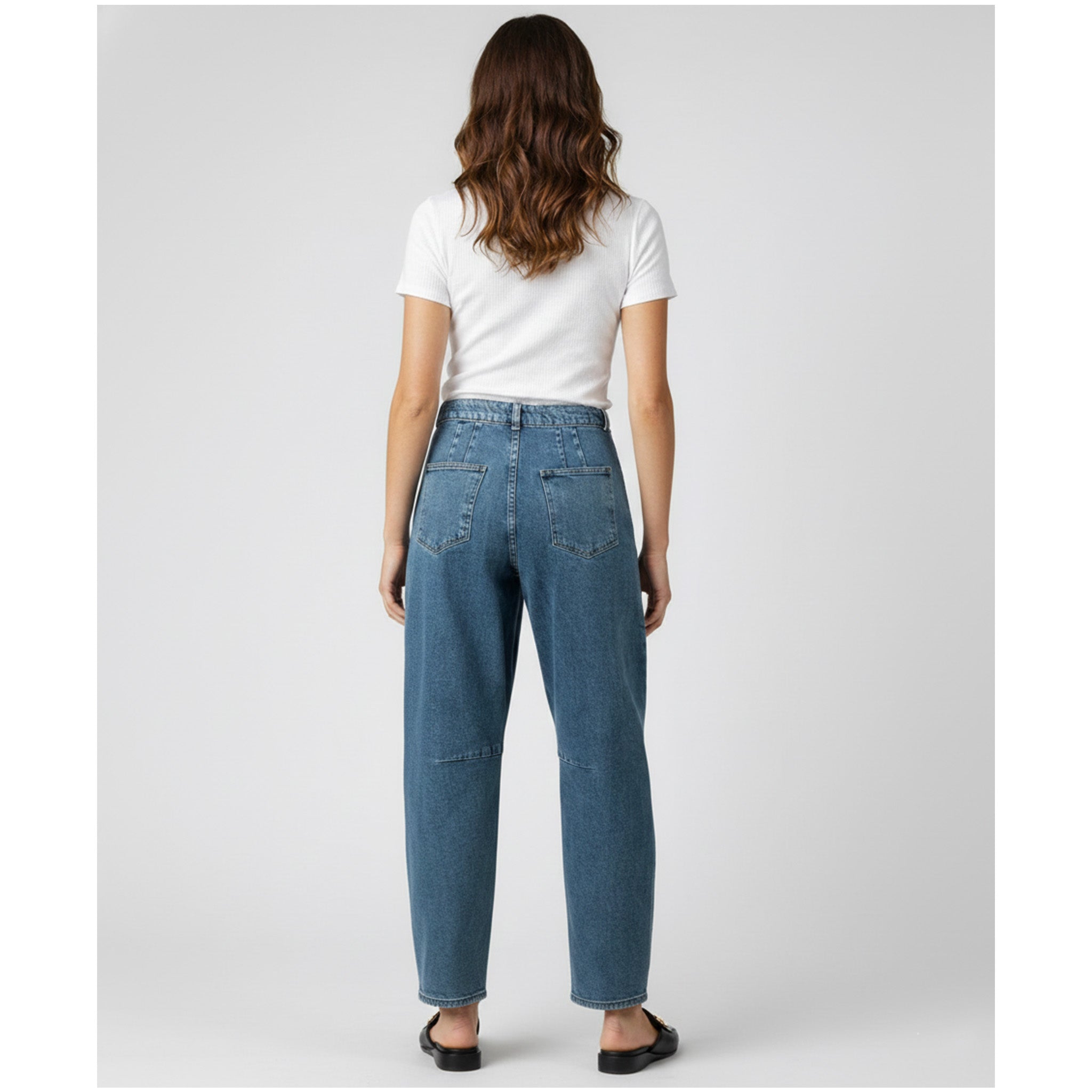 AUSTIN: Barrel Leg Waist Sculpting Jeans with Better Butt™ Lift